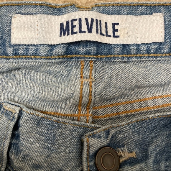 3/$15 Melville Low Rise Light Wash Distressed Jeans Women’s Small Italy Festival - Picture 2 of 11